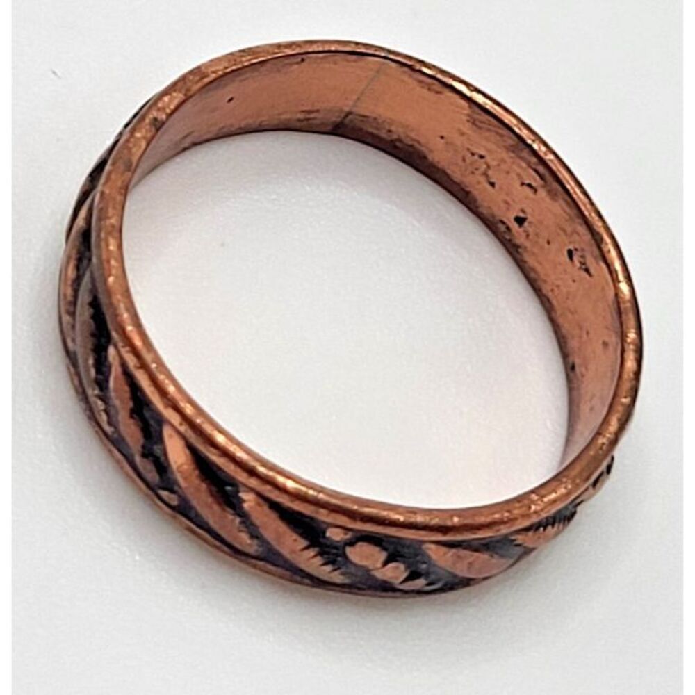 NM Copper Signed Ring sz 8 Southwestern Western Minimalist Bohemian - Picture 3 of 3